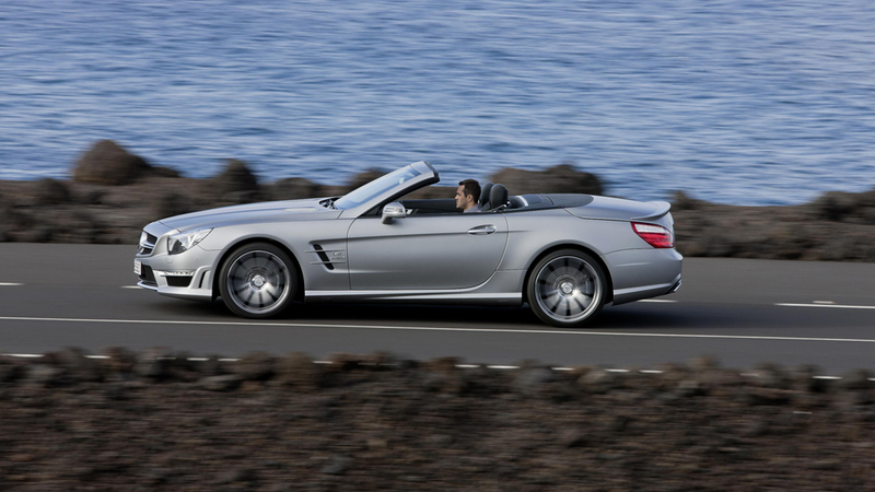 Illustration for article titled 2013 Mercedes-Benz SL63 AMG: The Overweight Lover’s In The House